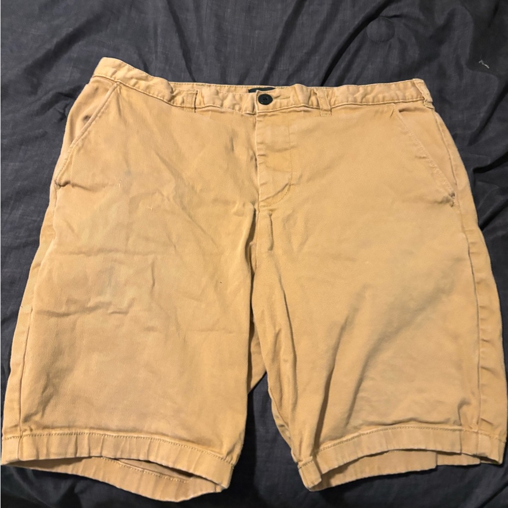 Pacsun khaki shorts
